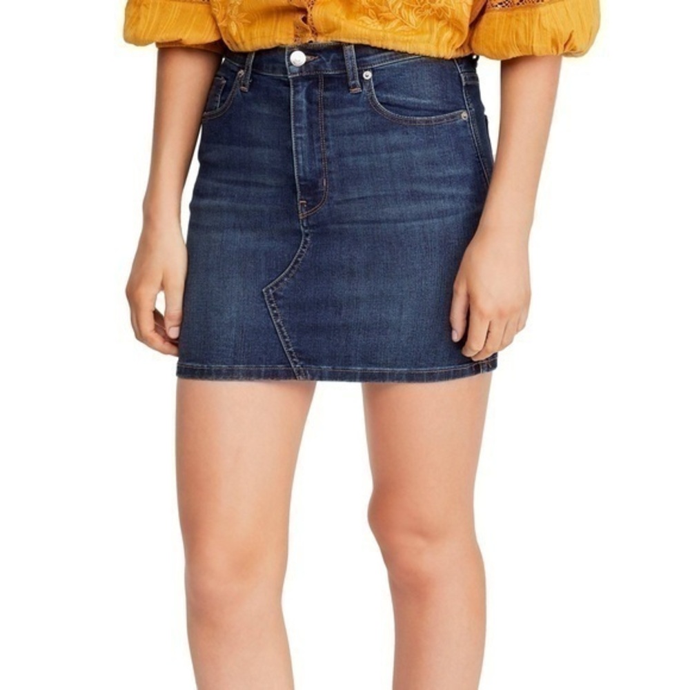 Free People navy blue Jean skirt | size 28